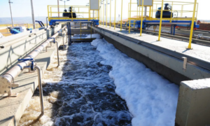 Governo discute nova norma sobre esgoto com impacto superior a R$ 60 bi